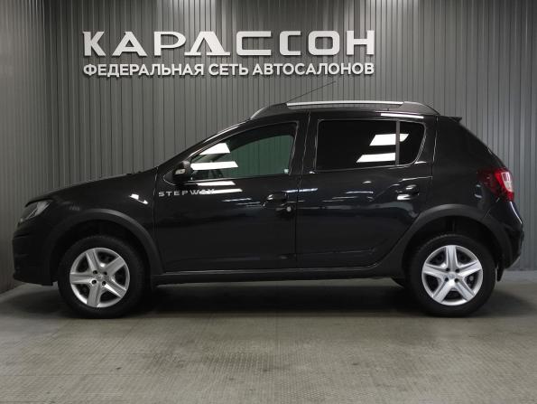 Renault Sandero II с пробегом 2015 года, цена 949 000 рублей, 131610 км, хэтчбек, Автокод Объявления
