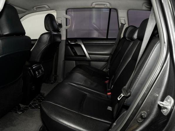 Toyota Land Cruiser Prado 150 Series с пробегом 2011 года, цена 3 500 000 рублей, 340064 км, внедорожник, Автокод Объявления
