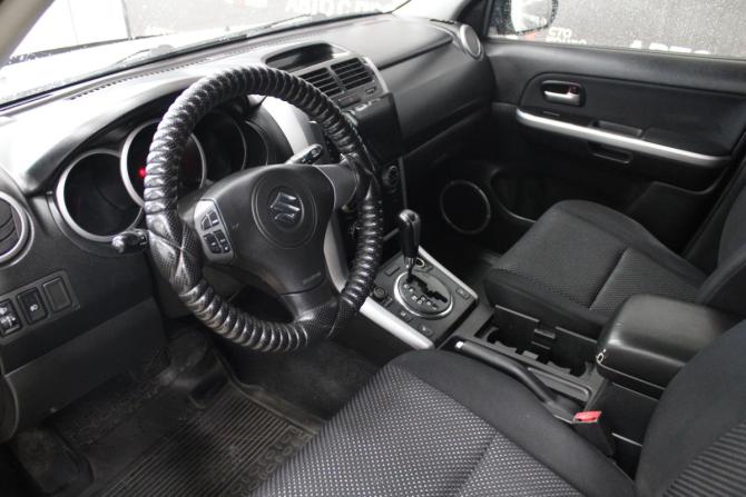 Suzuki Grand Vitara II с пробегом 2006 года, цена 823 000 рублей, 257080 км, внедорожник, Автокод Объявления
