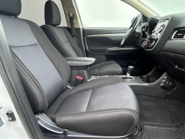 Mitsubishi Outlander III Рестайлинг 2 с пробегом 2016 года, цена 2 010 000 рублей, 98333 км, внедорожник, Автокод Объявления