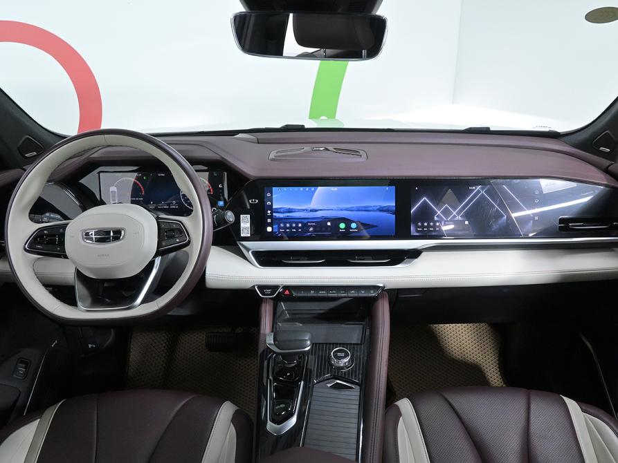 Geely Monjaro I Москва  - изображение 8