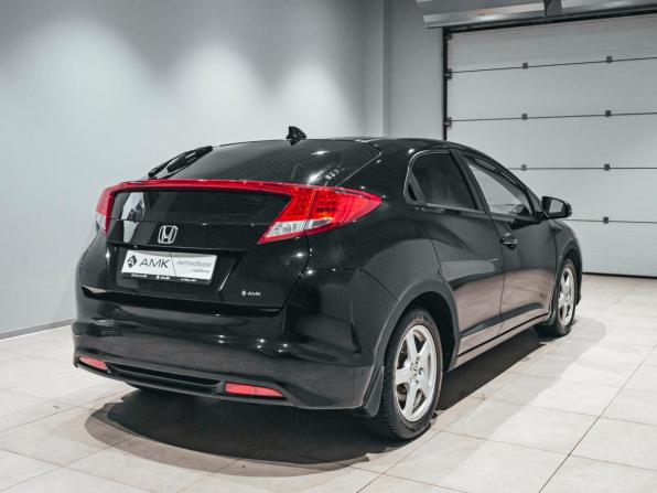Honda Civic IX с пробегом 2012 года, цена 1 188 740 рублей, 185696 км, хэтчбек, Автокод Объявления
