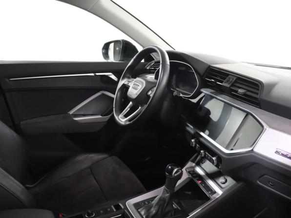 Audi Q3 Sportback II (F3) с пробегом 2020 года, цена 3 899 000 рублей, 66111 км, внедорожник, Автокод Объявления