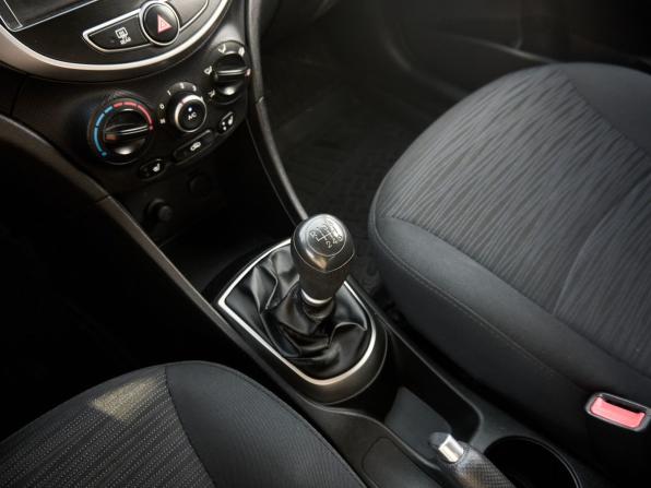 Hyundai Solaris I Рестайлинг с пробегом 2014 года, цена 867 000 рублей, 167198 км, хэтчбек, Автокод Объявления