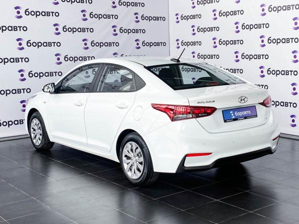 Hyundai Solaris II с пробегом 2019 года, цена 1 499 000 рублей, 89114 км, седан, Автокод Объявления