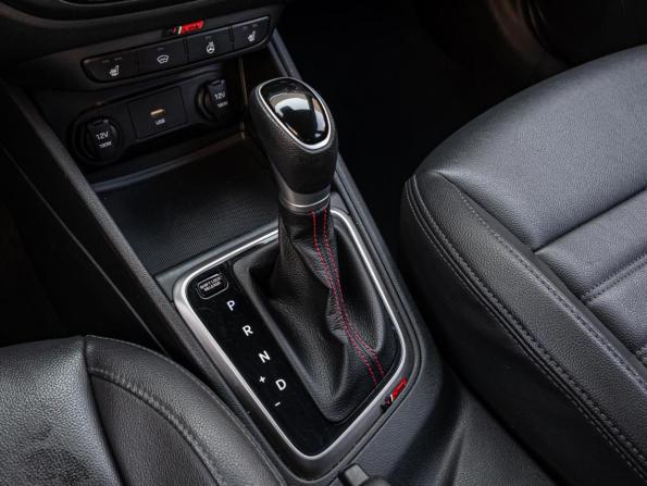 Hyundai Solaris II Рестайлинг с пробегом 2021 года, цена 1 790 000 рублей, 85113 км, седан, Автокод Объявления