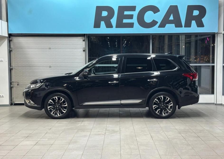 Mitsubishi Outlander III Рестайлинг 3 Санкт-Петербург  - изображение 2
