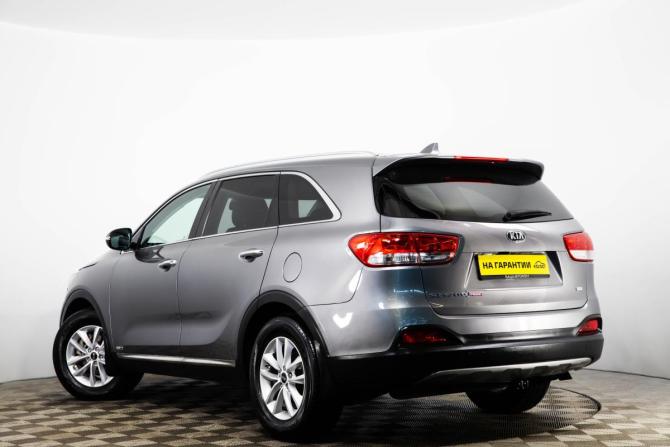 Kia Sorento II Рестайлинг с пробегом 2017 года, цена 2 099 000 рублей, 201013 км, внедорожник, Автокод Объявления