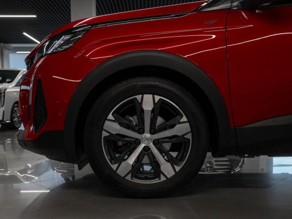 Peugeot 3008 II Рестайлинг с пробегом 2021 года, цена 2 550 000 рублей, 29309 км, внедорожник, Автокод Объявления