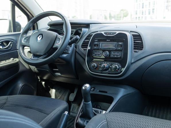 Renault Kaptur I с пробегом 2017 года, цена 1 299 000 рублей, 87033 км, внедорожник, Автокод Объявления
