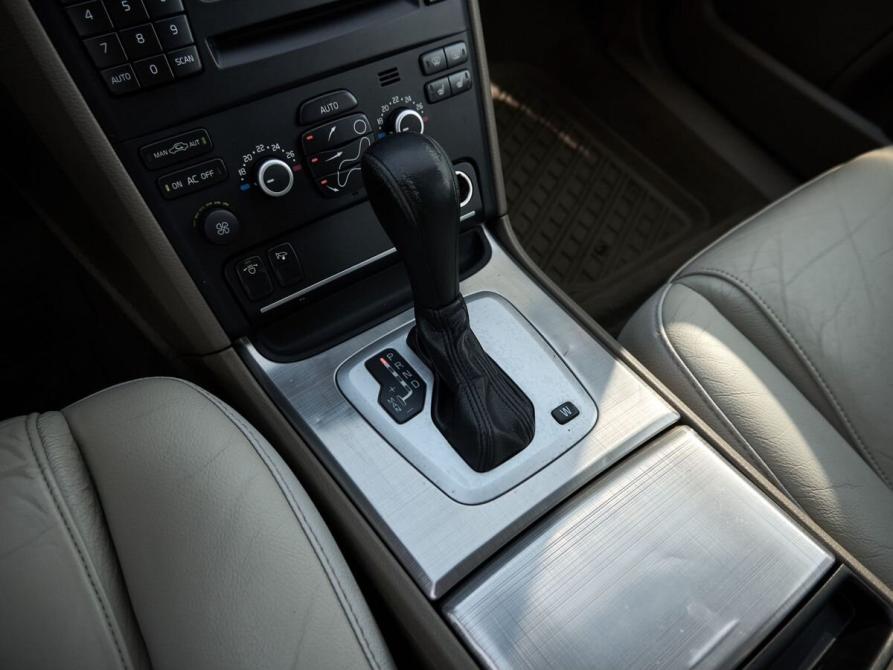 Volvo XC90 I Рестайлинг Казань  - изображение 11