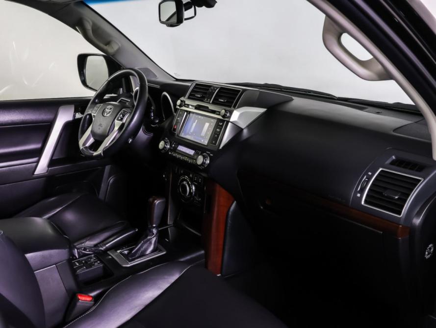 Toyota Land Cruiser Prado 150 Series Рестайлинг 1 Москва  - изображение 10