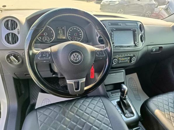 Volkswagen Tiguan I Рестайлинг с пробегом 2012 года, цена 1 094 995 рублей, 171760 км, внедорожник, Автокод Объявления