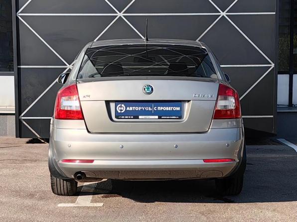 Skoda Octavia II (A5) Рестайлинг с пробегом 2011 года, цена 555 000 рублей, 210182 км, лифтбек, Автокод Объявления