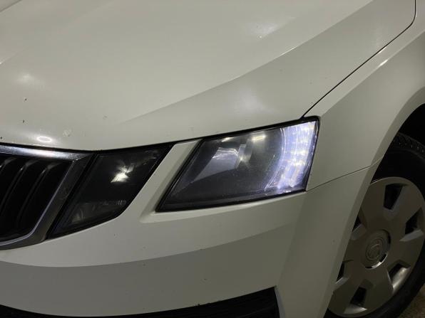 Skoda Octavia III (A7) Рестайлинг с пробегом 2017 года, цена 1 120 000 рублей, 247121 км, лифтбек, Автокод Объявления
