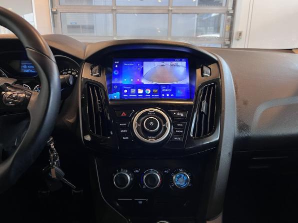 Ford Focus III с пробегом 2013 года, цена 590 000 рублей, 240115 км, седан, Автокод Объявления