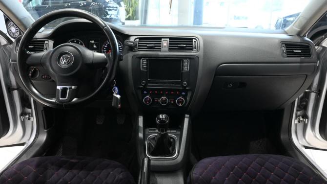 Volkswagen Jetta VI с пробегом 2014 года, цена 935 000 рублей, 220995 км, седан, Автокод Объявления