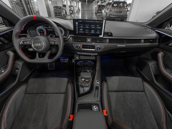 Audi A4 V (B9) Рестайлинг с пробегом 2025 года, цена 5 500 000 рублей, 50 км, седан, Автокод Объявления