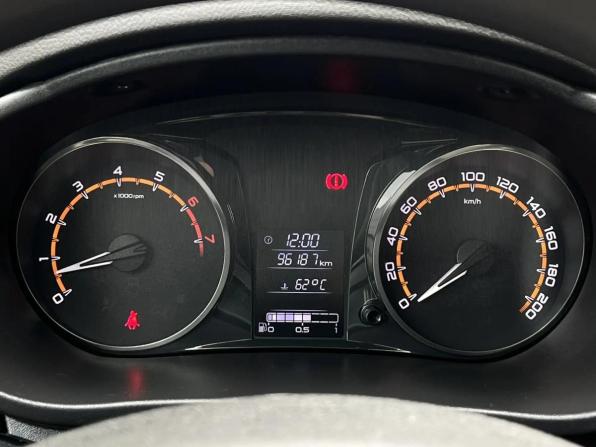 Lada (ВАЗ) Granta I Рестайлинг с пробегом 2019 года, цена 609 000 рублей, 96186 км, хэтчбек, Автокод Объявления