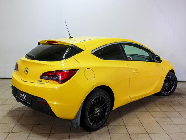 Opel Astra J Рестайлинг с пробегом 2013 года, цена 695 000 рублей, 172132 км, хэтчбек, Автокод Объявления