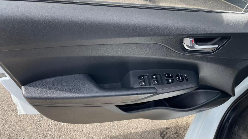 Hyundai Solaris II Рестайлинг Азнакаево  - изображение 9