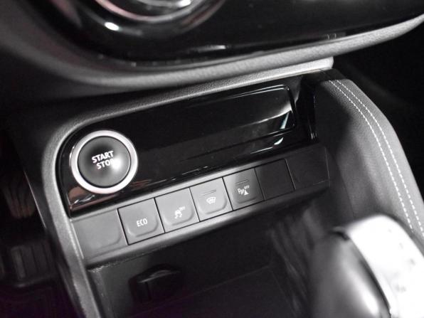 Renault Kaptur I Рестайлинг с пробегом 2020 года, цена 1 789 900 рублей, 51316 км, внедорожник, Автокод Объявления