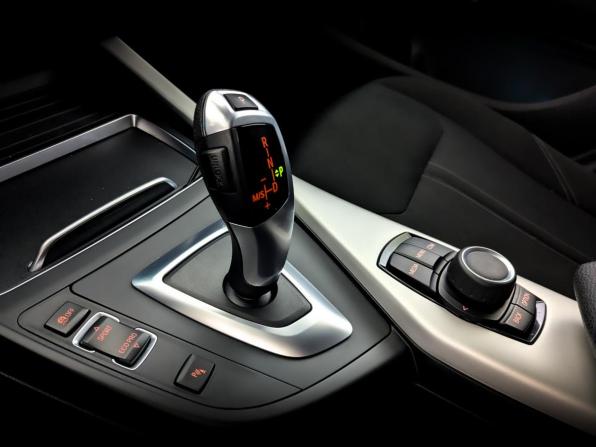 BMW 1 серии II (F20/F21) Рестайлинг с пробегом 2017 года, цена 2 010 000 рублей, 64997 км, хэтчбек, Автокод Объявления
