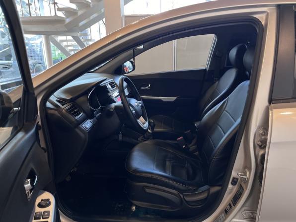Kia Rio III с пробегом 2013 года, цена 890 000 рублей, 167309 км, хэтчбек, Автокод Объявления
