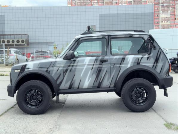 Lada (ВАЗ) Niva Legend с пробегом 2025 года, цена 1 300 000 рублей, 3801 км, внедорожник, Автокод Объявления