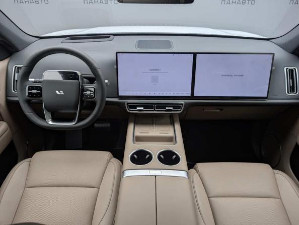 Li Auto (Lixiang) L6 с пробегом 2025 года, цена 6 390 000 рублей, 20 км, внедорожник, Автокод Объявления