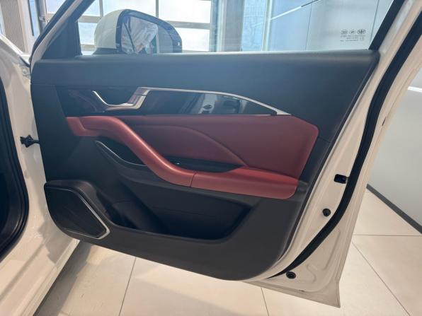 FAW Bestune B70 I с пробегом 2023 года, цена 1 784 000 рублей, 96000 км, лифтбек, Автокод Объявления