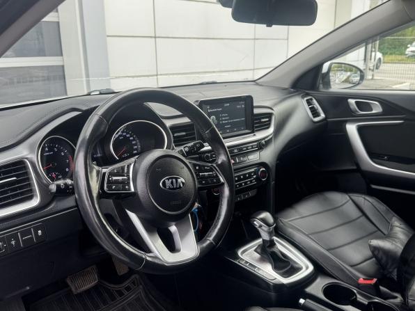 Kia Ceed III с пробегом 2019 года, цена 1 759 999 рублей, 83168 км, хэтчбек, Автокод Объявления