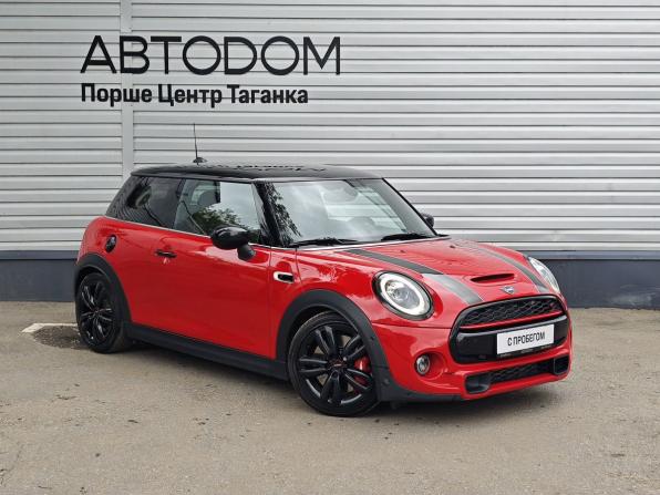 Mini Hatch III (F55/F56) Рестайлинг с пробегом 2021 года, цена 2 890 000 рублей, 70396 км, хэтчбек, Автокод Объявления