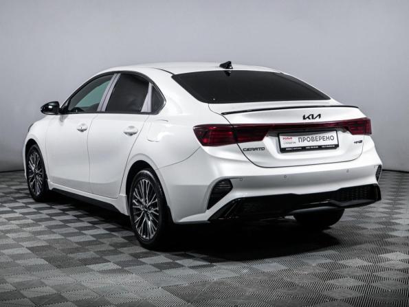 Kia Cerato IV Рестайлинг с пробегом 2022 года, цена 2 429 000 рублей, 29500 км, седан, Автокод Объявления
