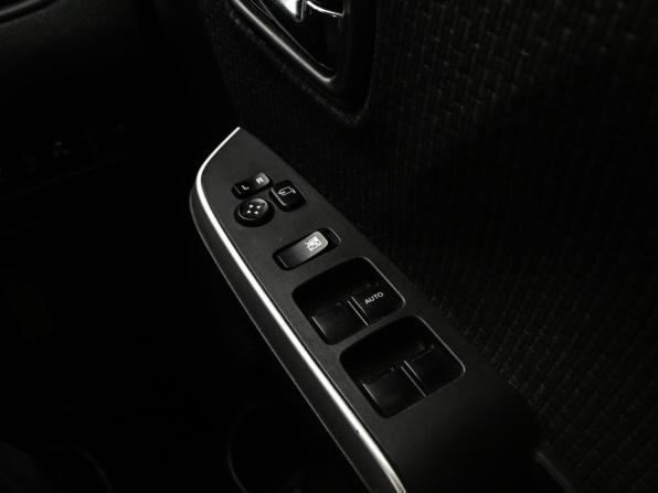 Suzuki Solio III с пробегом 2019 года, цена 1 069 000 рублей, 131757 км, микровэн, Автокод Объявления