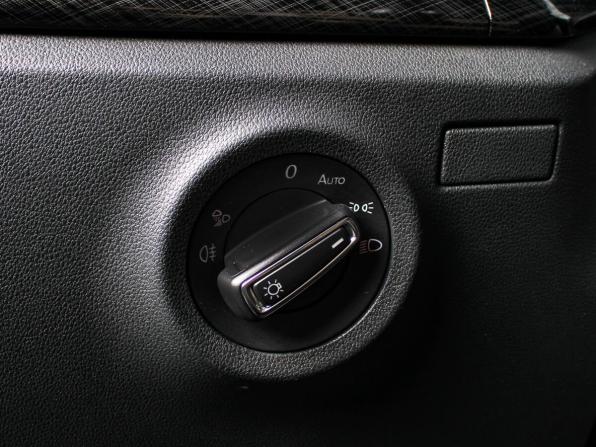 Volkswagen Polo VI с пробегом 2021 года, цена 1 780 000 рублей, 84900 км, лифтбек, Автокод Объявления