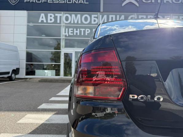 Volkswagen Polo V Рестайлинг с пробегом 2020 года, цена 1 380 000 рублей, 71000 км, седан, Автокод Объявления