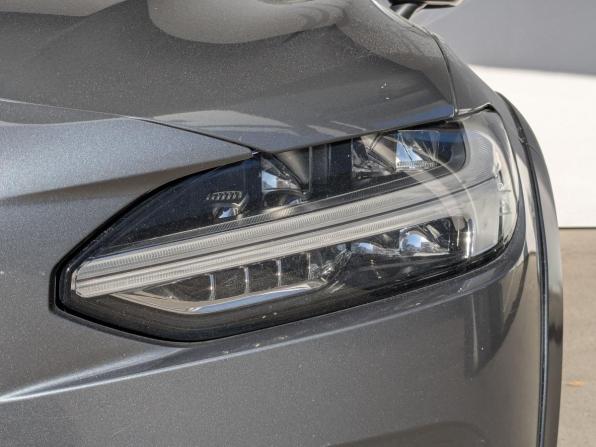 Volvo V90 Cross Country I с пробегом 2019 года, цена 3 950 000 рублей, 96293 км, универсал, Автокод Объявления