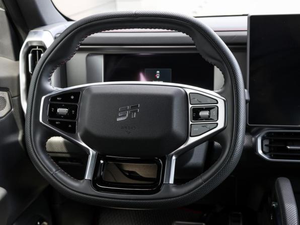 JETOUR T2 с пробегом 2024 года, цена 3 298 000 рублей, 32567 км, внедорожник, Автокод Объявления