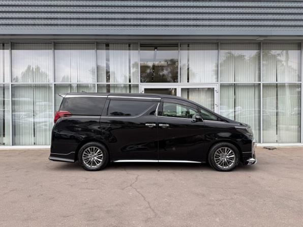 Toyota Alphard III Рестайлинг с пробегом 2018 года, цена 3 800 000 рублей, 153509 км, минивэн, Автокод Объявления