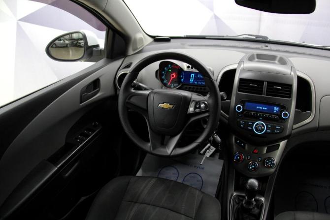 Chevrolet Aveo II с пробегом 2015 года, цена 695 000 рублей, 172145 км, седан, Автокод Объявления