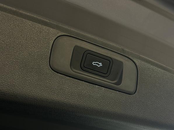 Geely Coolray I Рестайлинг с пробегом 2024 года, цена 2 320 000 рублей, 9534 км, внедорожник, Автокод Объявления