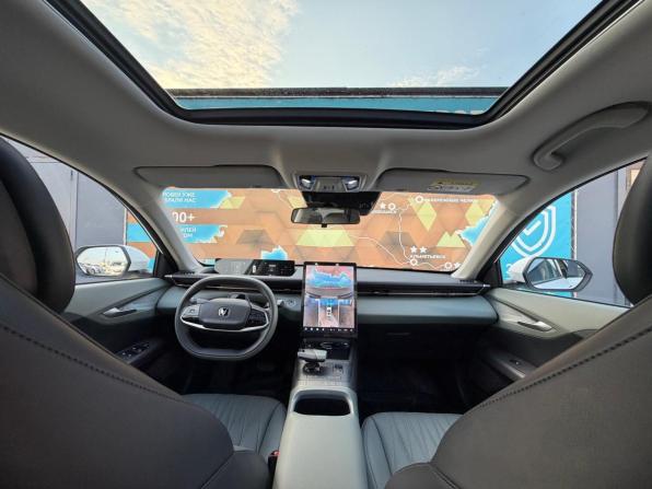 Changan Lamore с пробегом 2023 года, цена 2 150 000 рублей, 25700 км, седан, Автокод Объявления