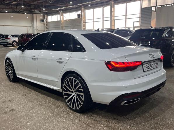 Audi A4 V (B9) Рестайлинг с пробегом 2020 года, цена 3 340 000 рублей, 125178 км, седан, Автокод Объявления