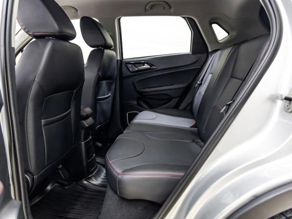Brilliance V3 I Рестайлинг с пробегом 2019 года, цена 1 038 000 рублей, 95508 км, внедорожник, Автокод Объявления