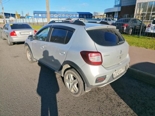 Renault Sandero II с пробегом 2017 года, цена 899 000 рублей, 188760 км, хэтчбек, Автокод Объявления