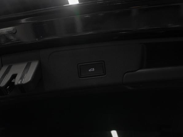 Volkswagen Teramont I Рестайлинг (China Market) с пробегом 2026 года, цена 5 500 000 рублей, 50 км, внедорожник, Автокод Объявления