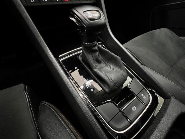 Skoda Karoq I с пробегом 2020 года, цена 2 650 000 рублей, 72627 км, внедорожник, Автокод Объявления