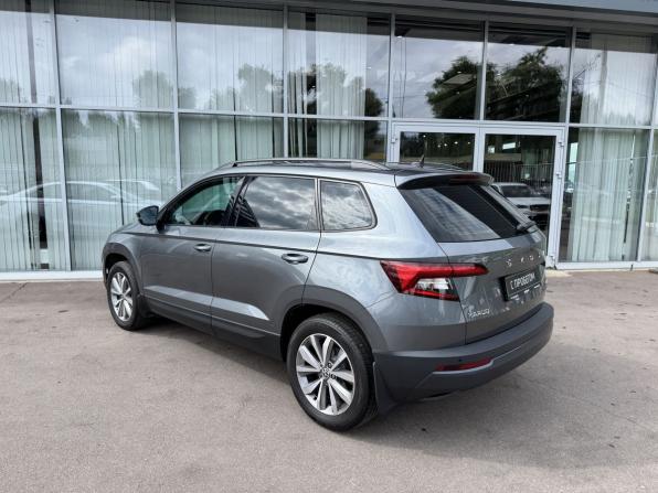 Skoda Karoq I с пробегом 2021 года, цена 2 353 000 рублей, 103111 км, внедорожник, Автокод Объявления