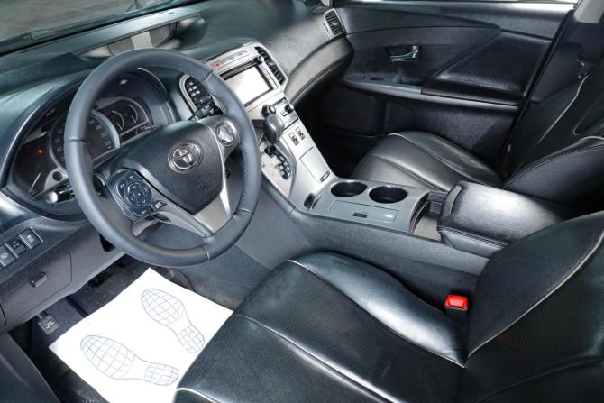 Toyota Venza II с пробегом 2013 года, цена 2 299 000 рублей, 149263 км, внедорожник, Автокод Объявления